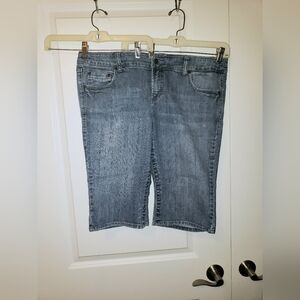 Women’s Mid-Rise Denim Bermuda Shorts - Light Blue